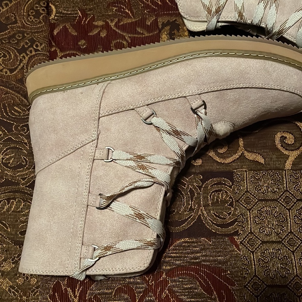 Universal Threads Shearling Boot - image 4